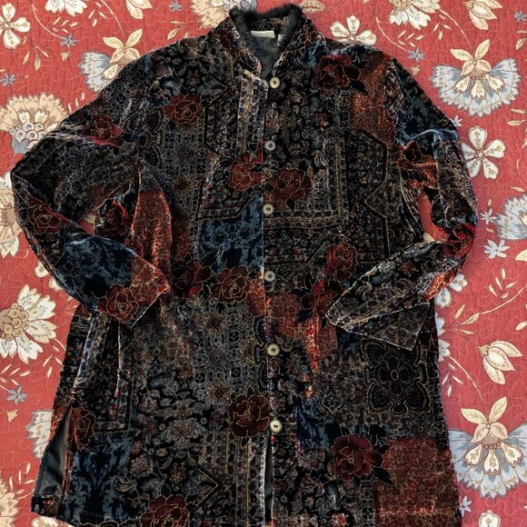 White Stag Gold And Velour Accent Mandarin Style Top - Picture 6 of 11